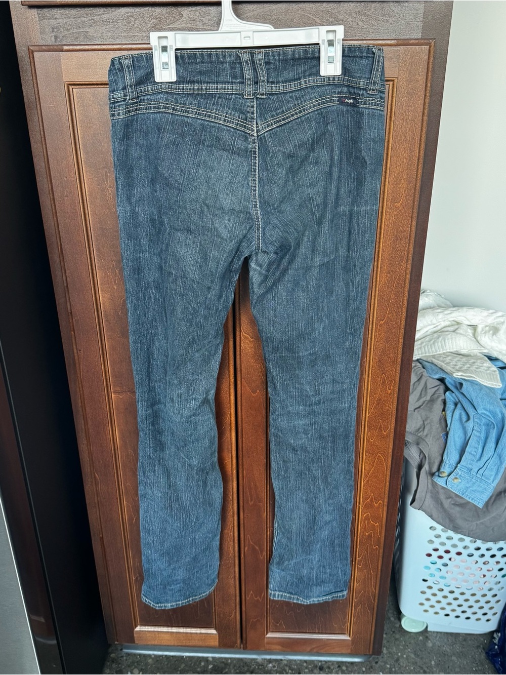 Angels Low Rise Vintage Y2K Double Button Straight Leg Jeans Sz 9 Medium Wash - Picture 2 of 10